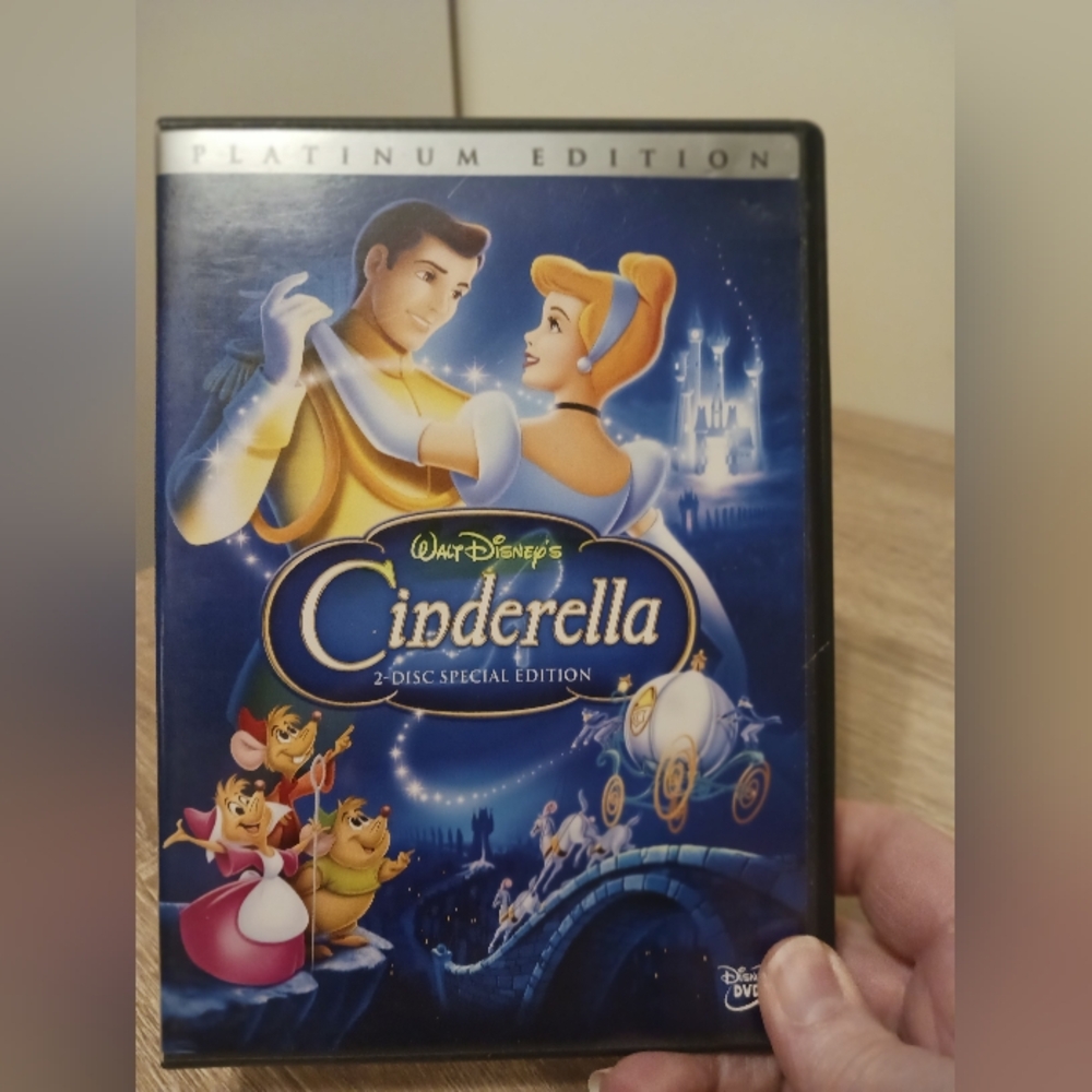 Disney Cinderella 2-Disc Platinum Edition